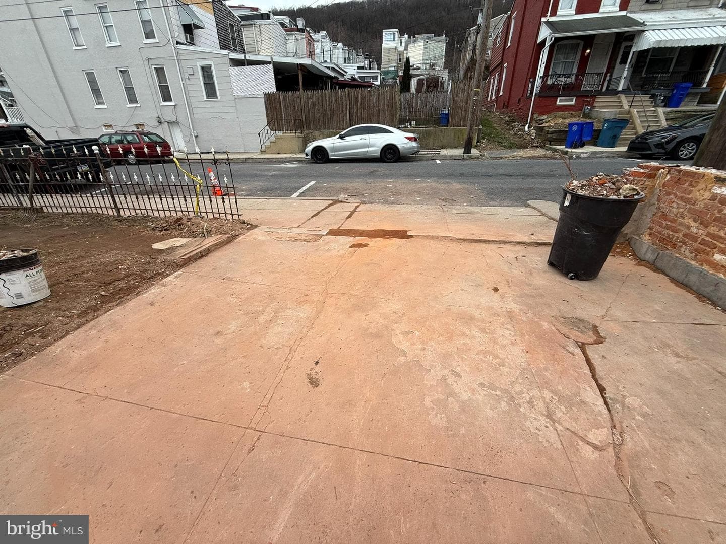 1322 Green Street photo 3