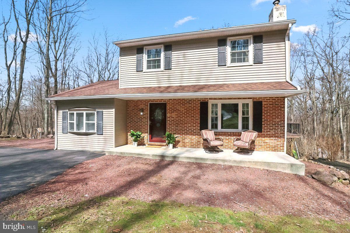 232 Briarwood Drive photo 2