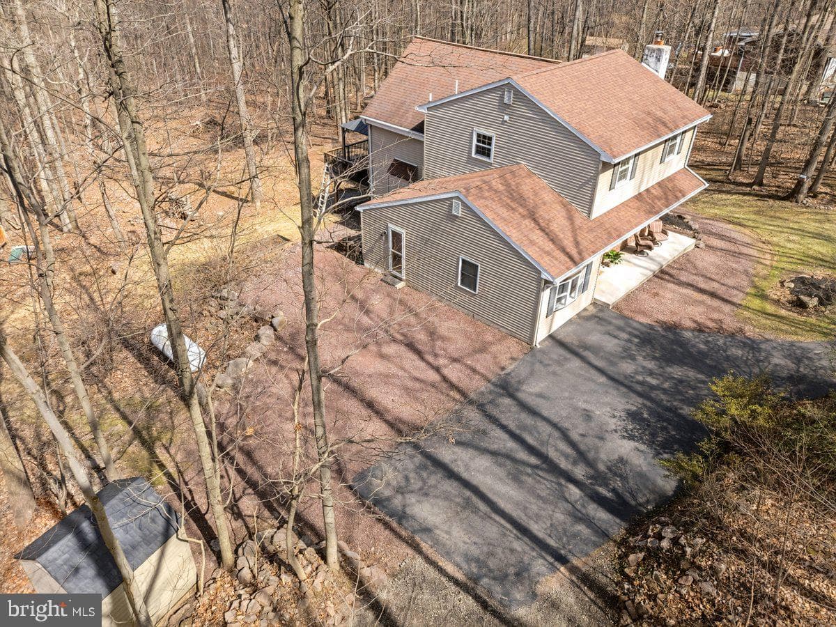 232 Briarwood Drive photo 9