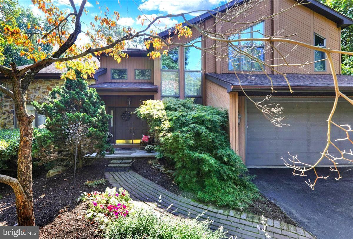 20 Highland Drive photo 1