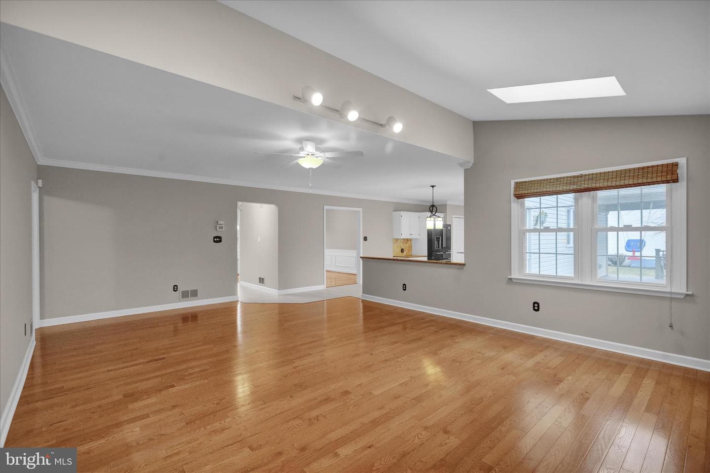 110 New York Avenue photo 12