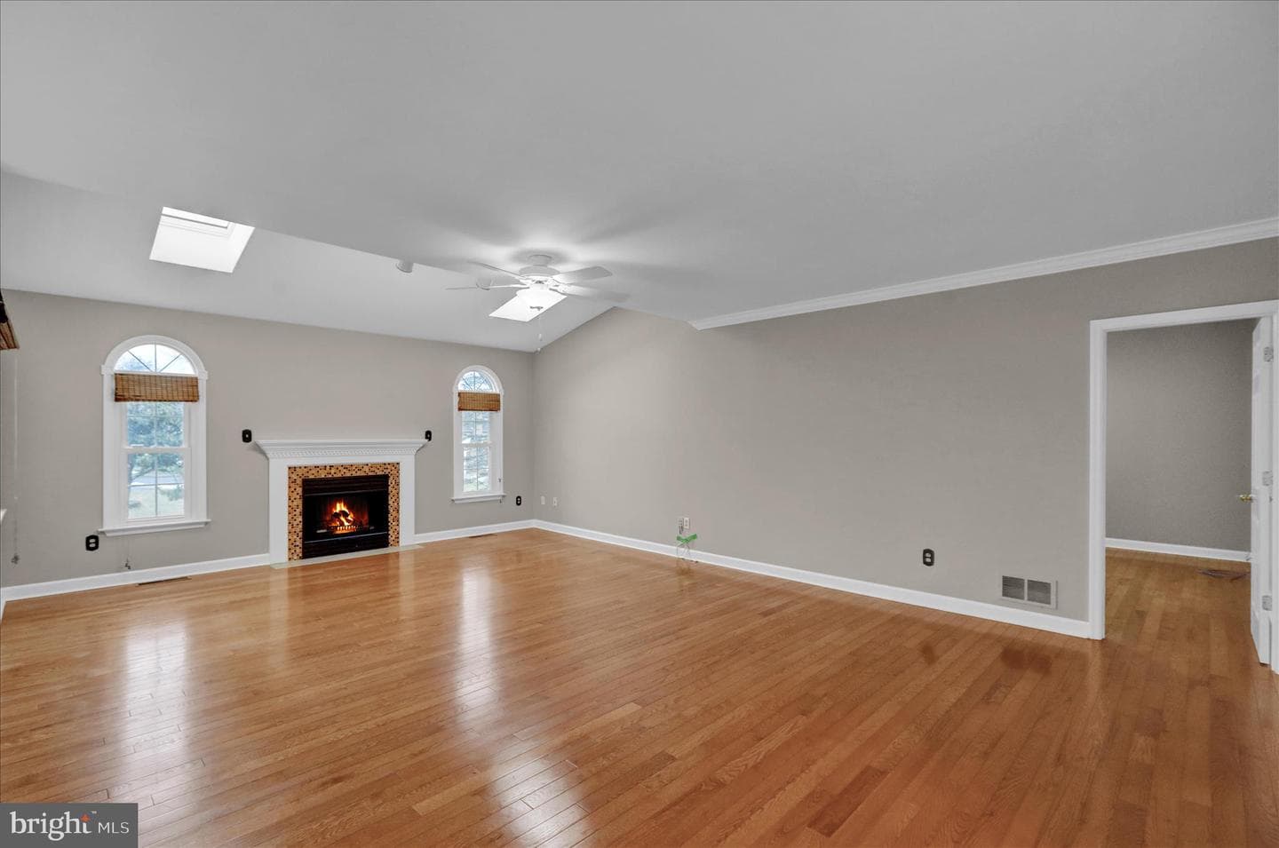 110 New York Avenue photo 8
