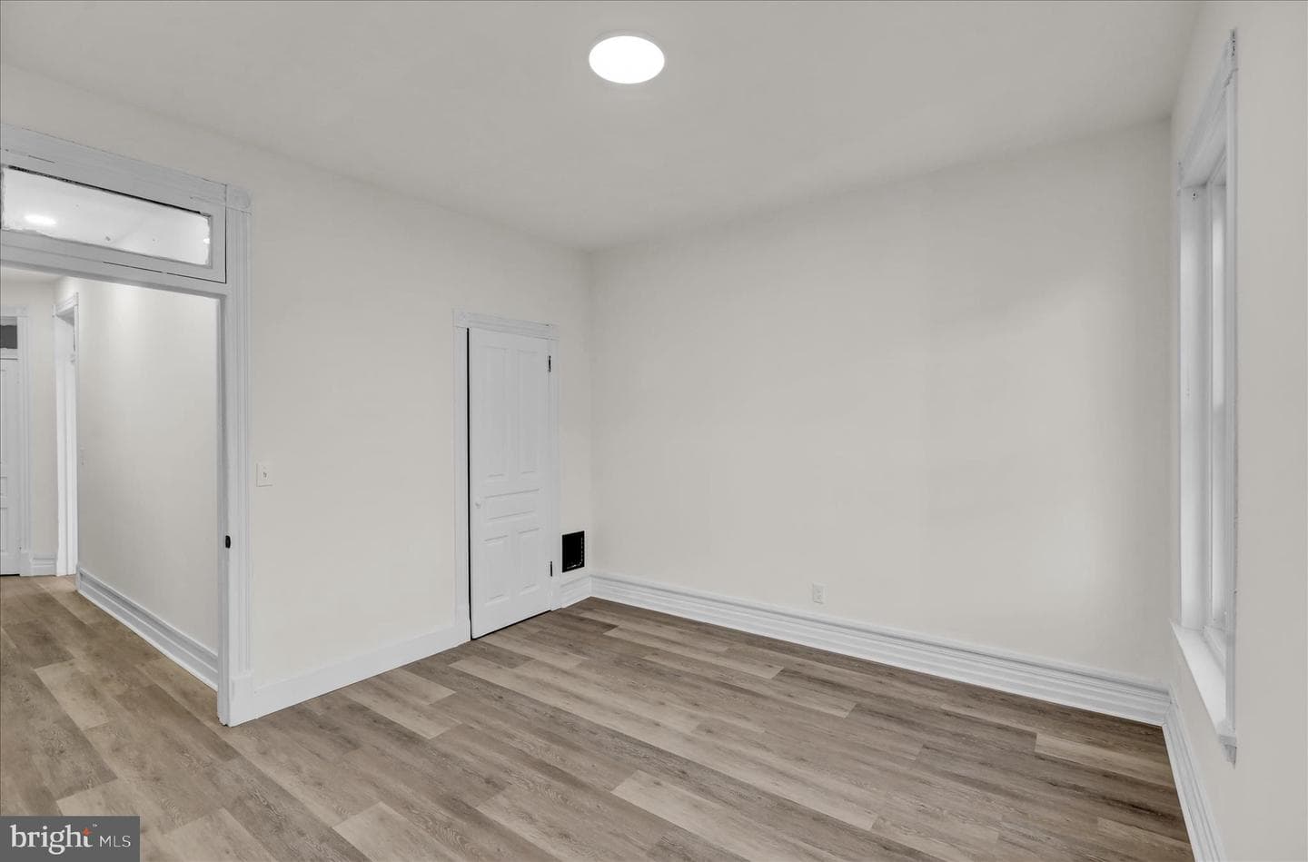 131 Elm Street photo 26