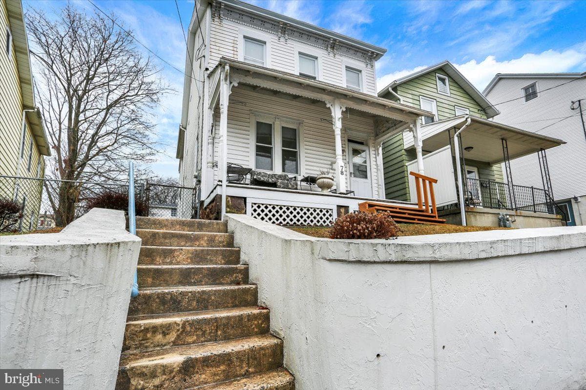 78 Chestnut Street photo 4