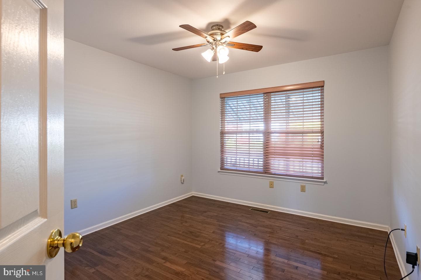 4008 River Road photo 24