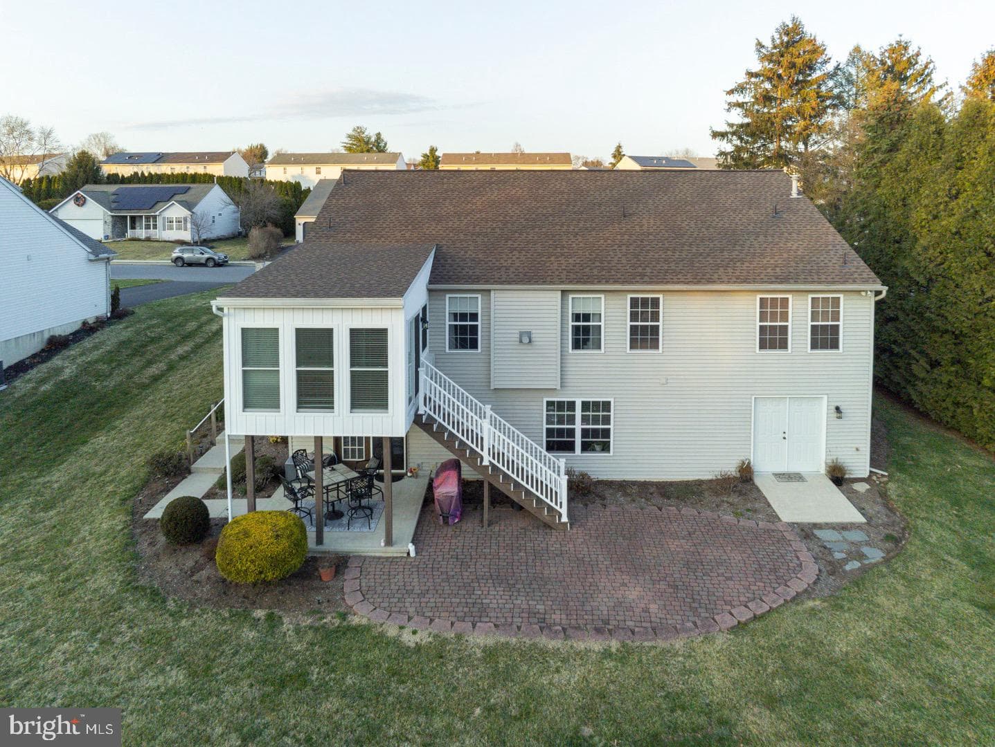 4008 River Road photo 8