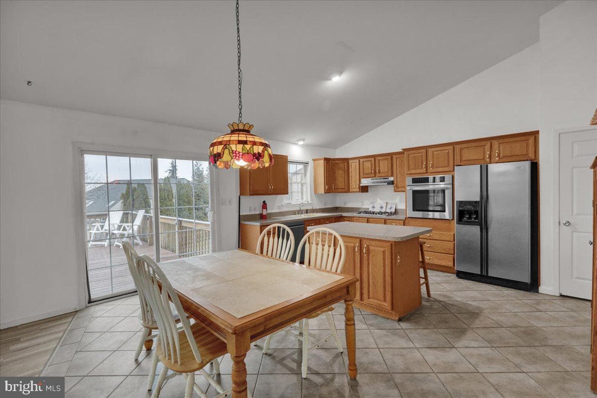 3305 Regency Drive photo 11