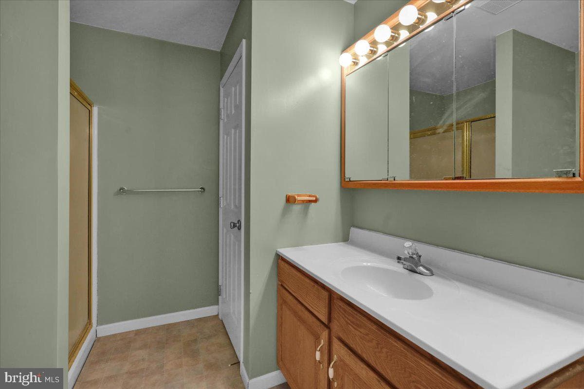 3305 Regency Drive photo 17