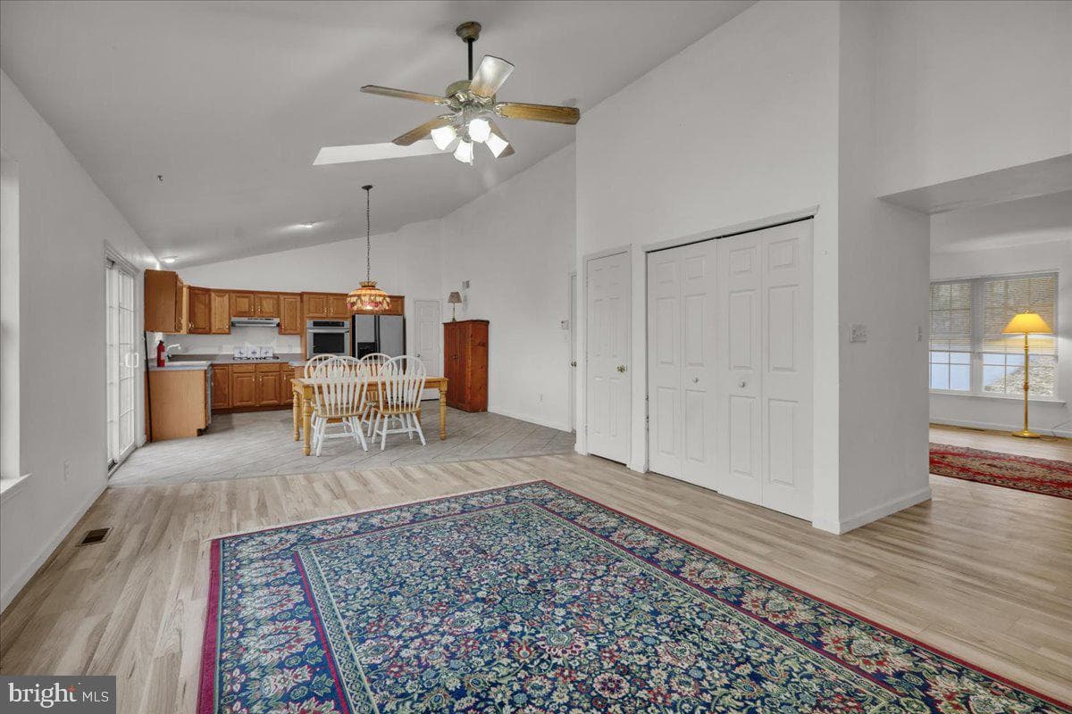 3305 Regency Drive photo 8