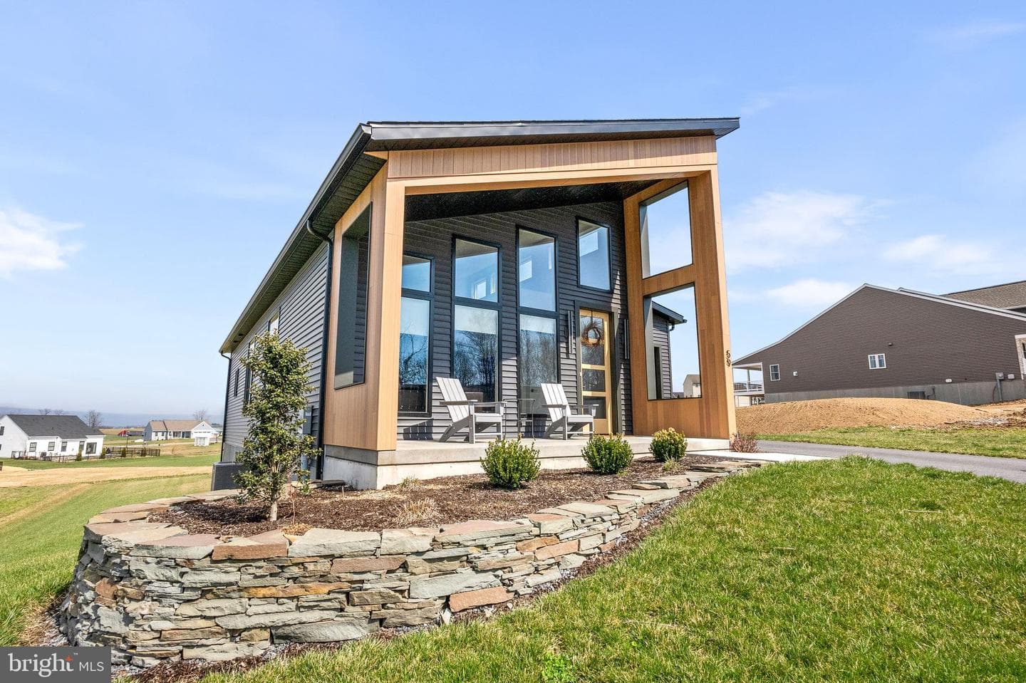 59 Clover Drive photo 3