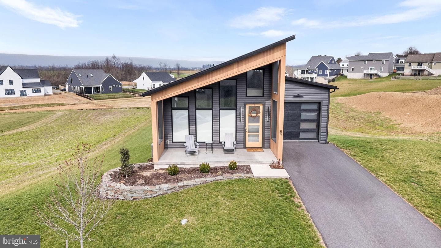 59 Clover Drive photo 61