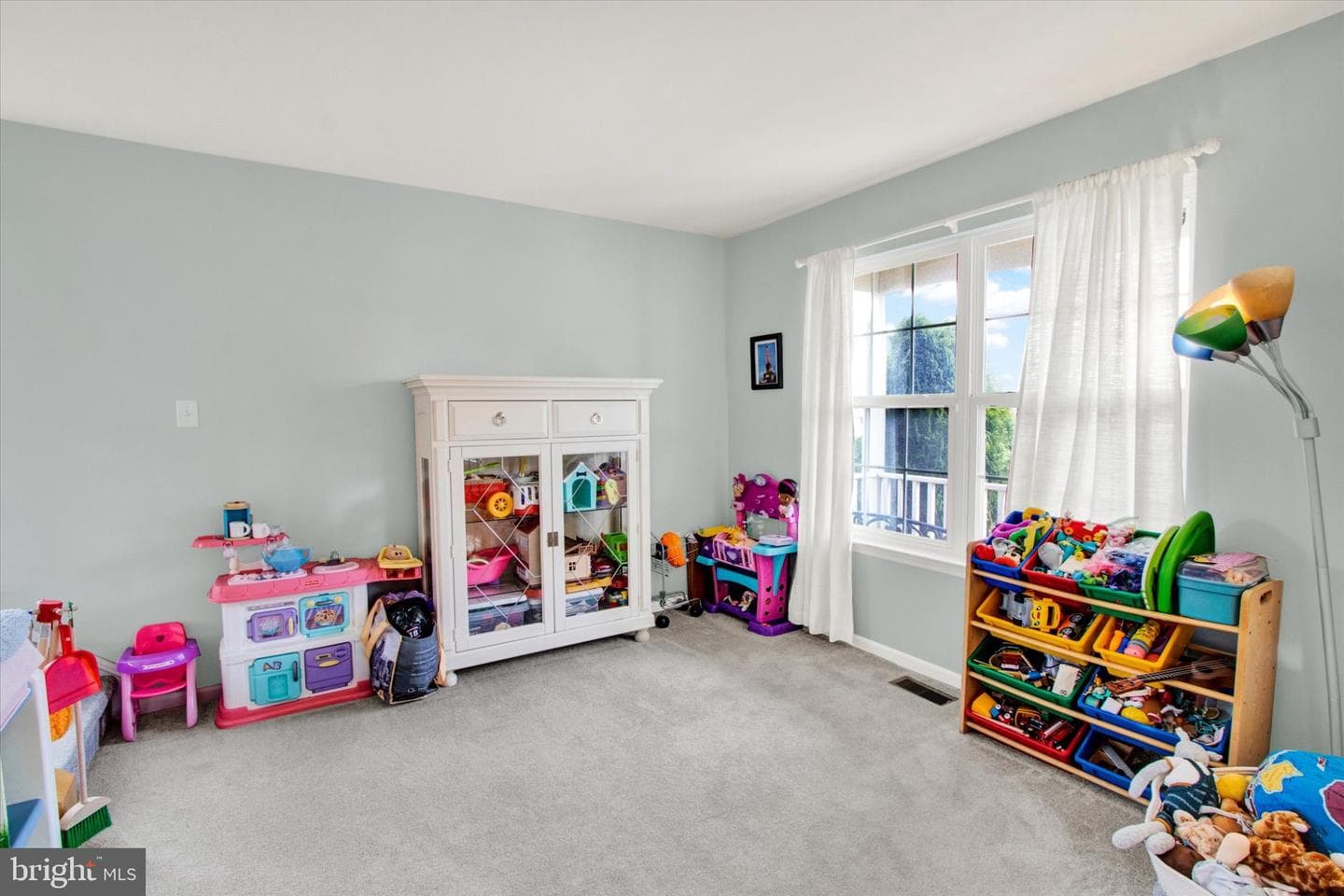 2514 Goddard Avenue photo 3