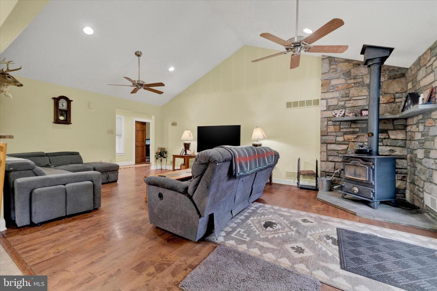 181 Fort Road photo 12