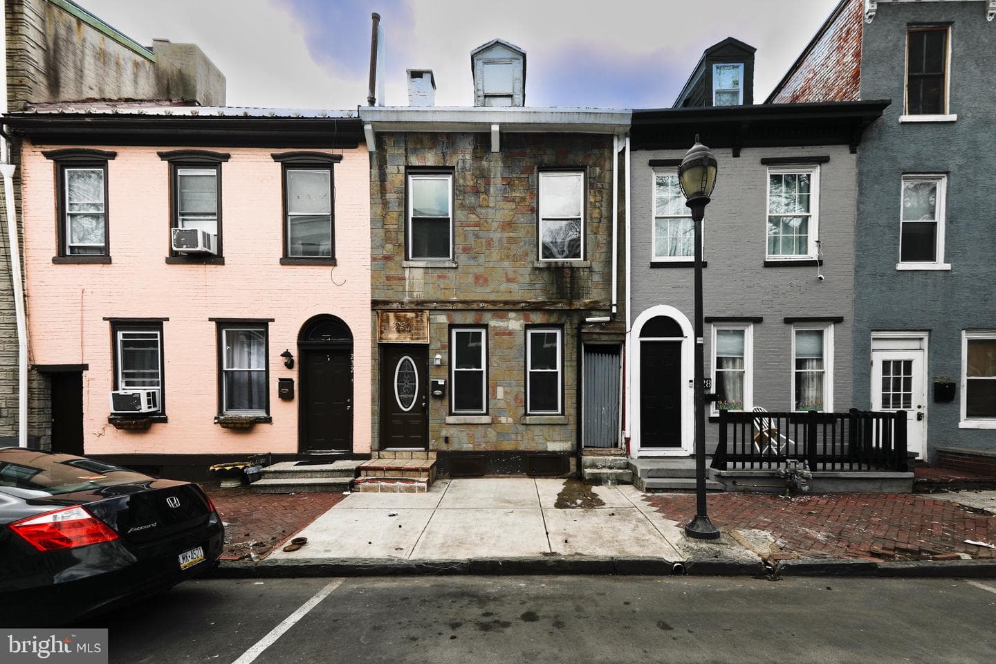 230 S 4th Street