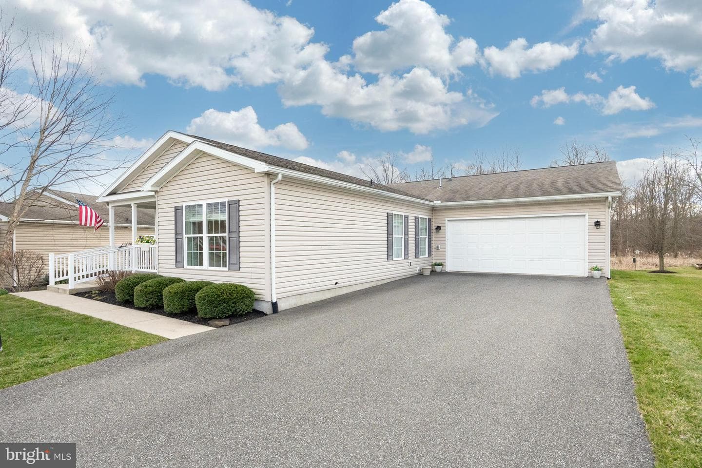 16 Cormorant Drive photo 3