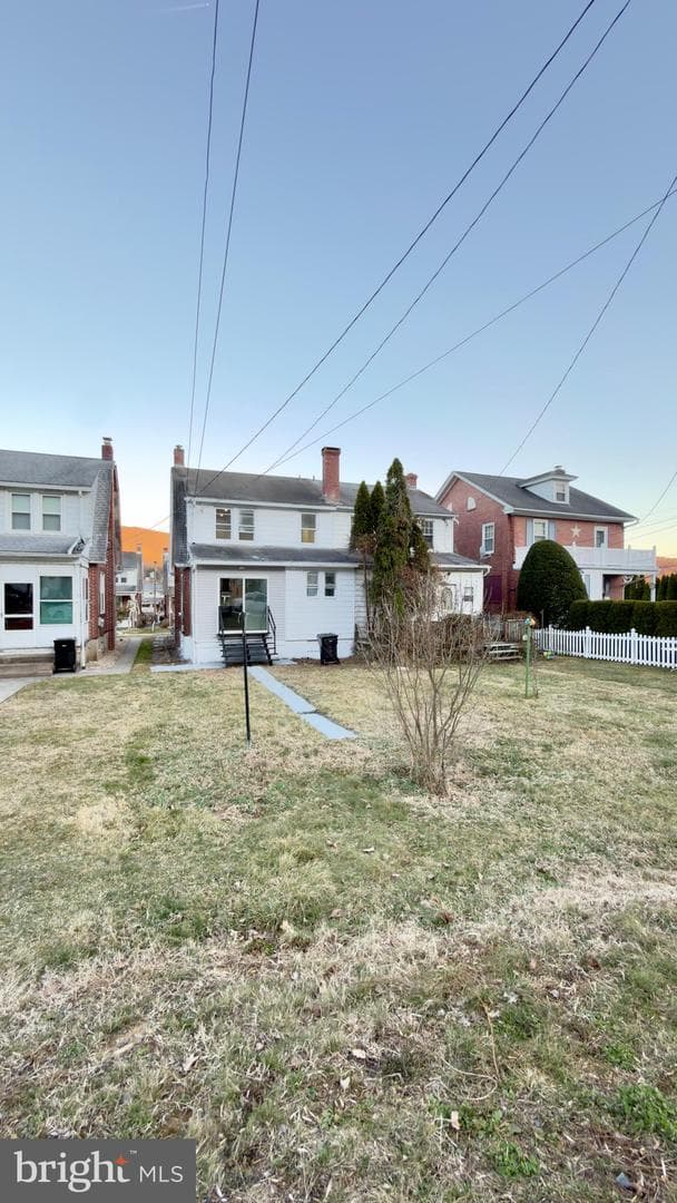 24 Marshall Avenue photo 39