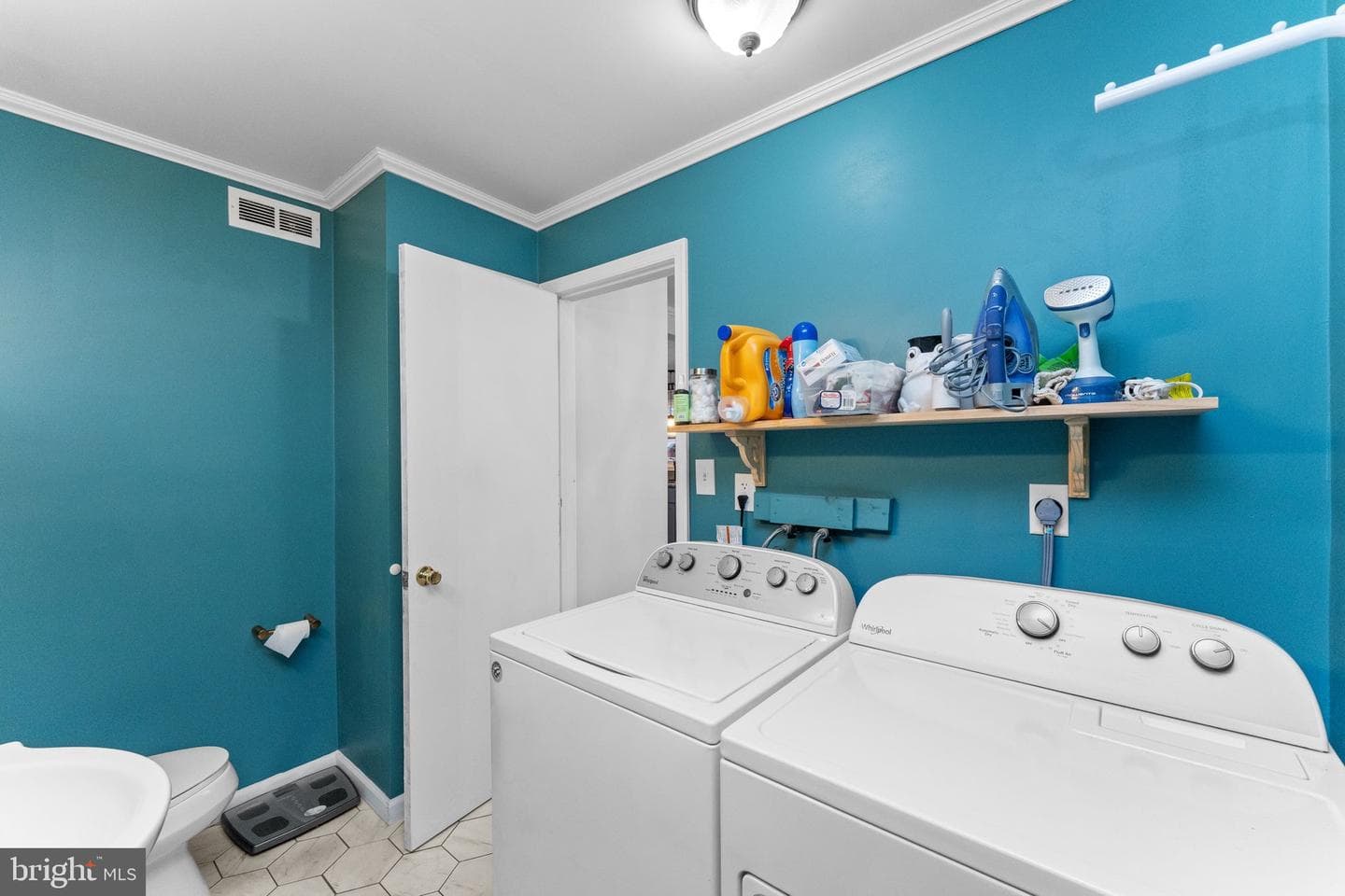 18 S Callowhill Street photo 16