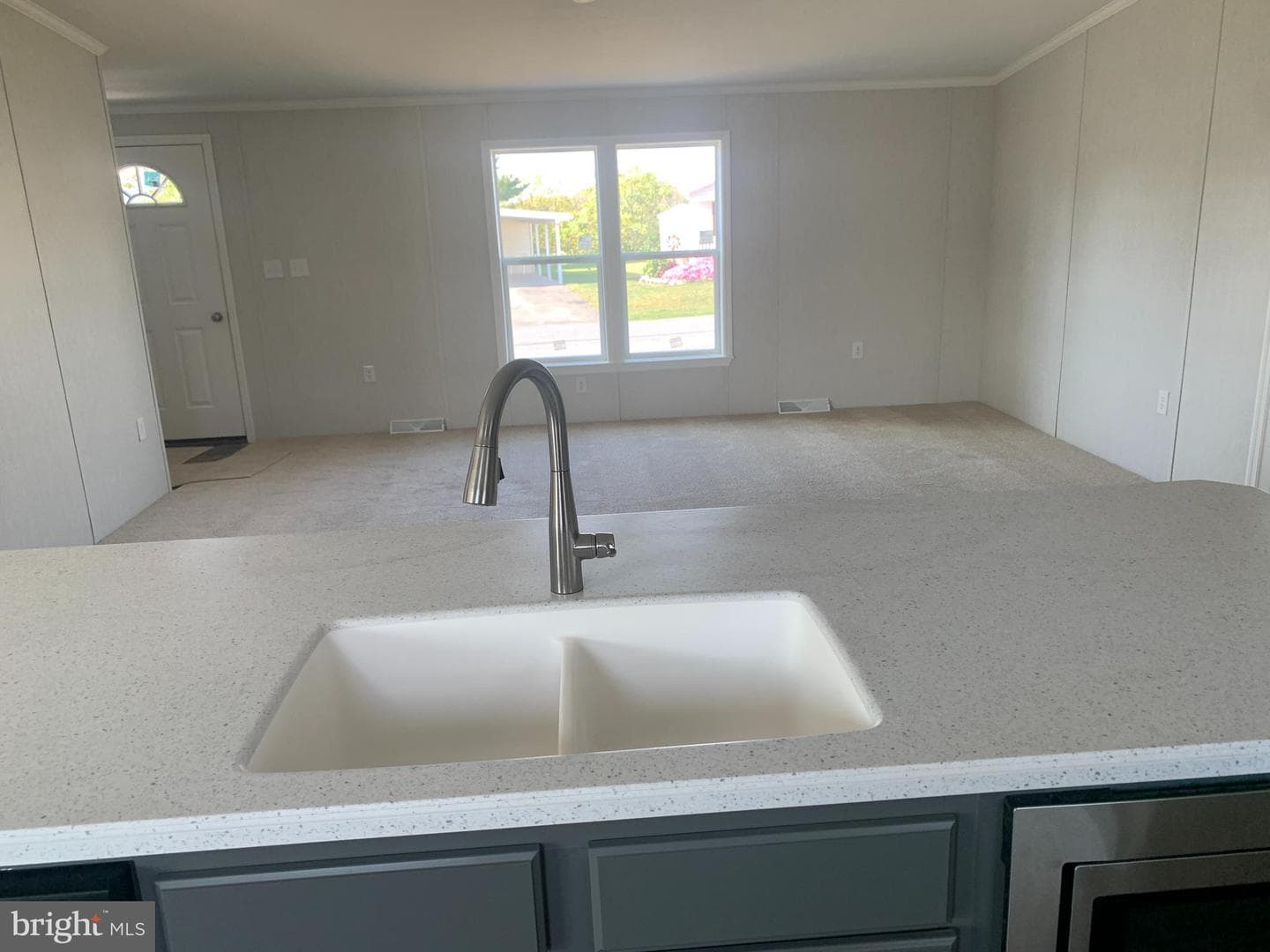 72 Westview Terrace photo 5