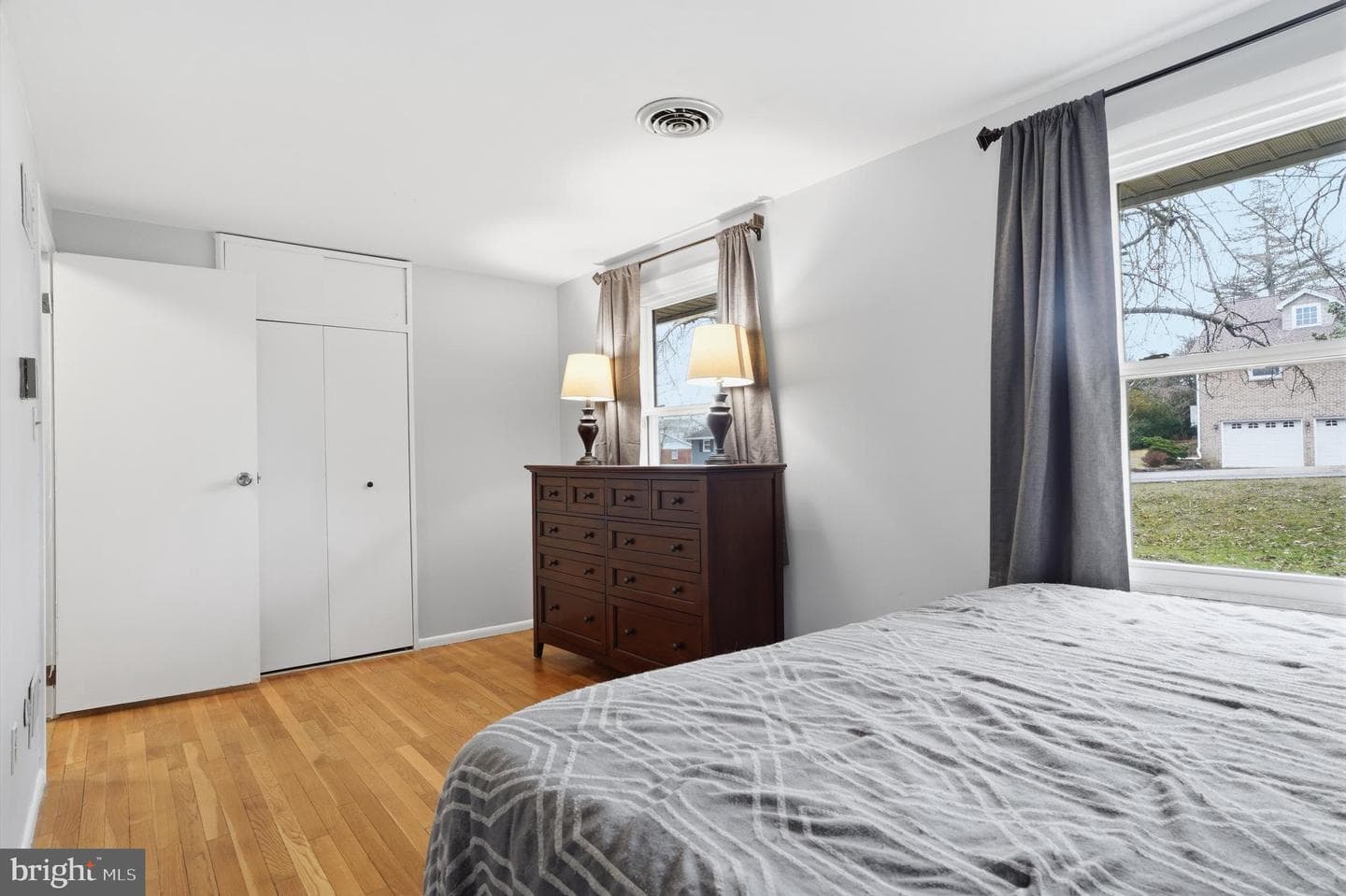 727 Highland Avenue photo 16