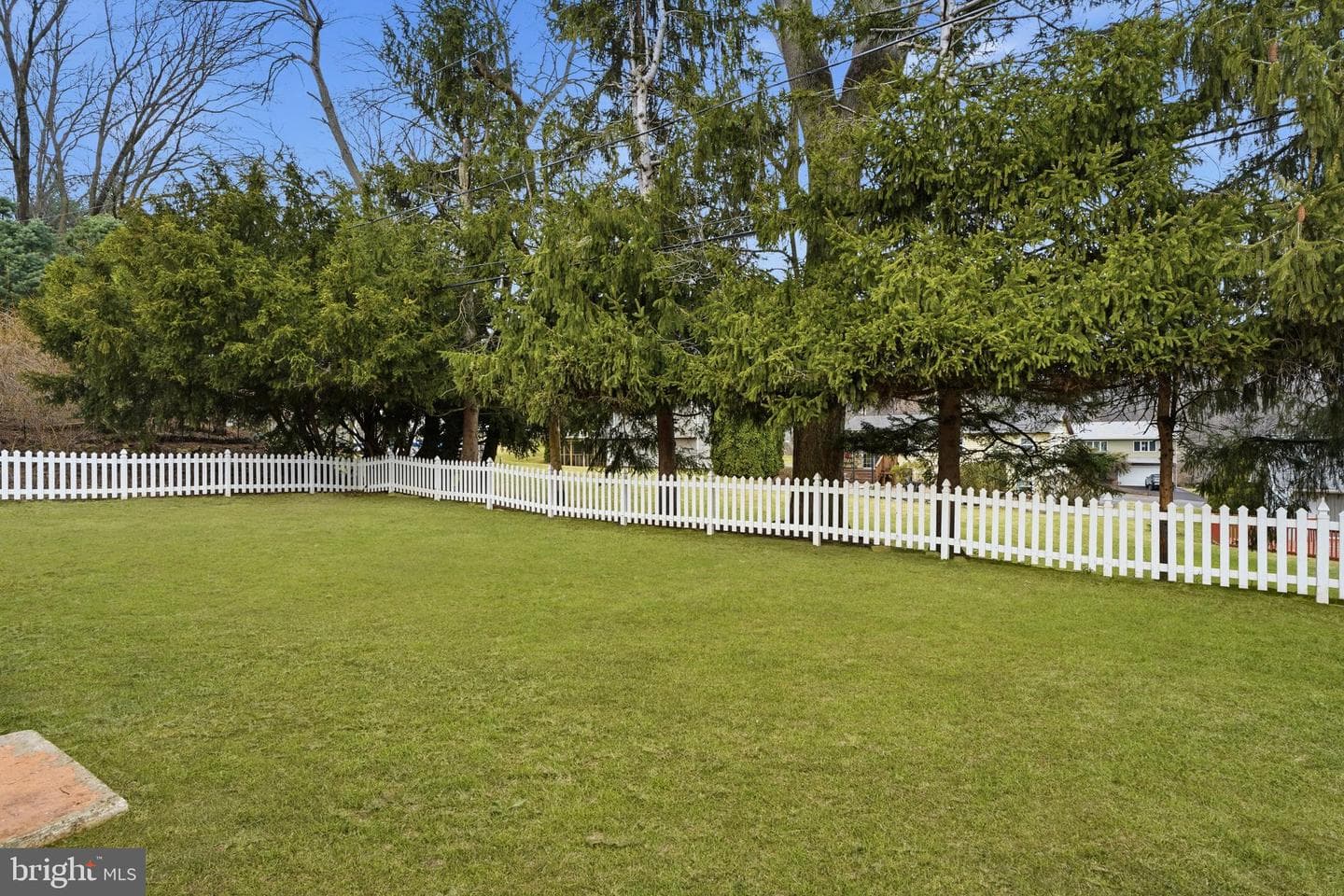 727 Highland Avenue photo 23