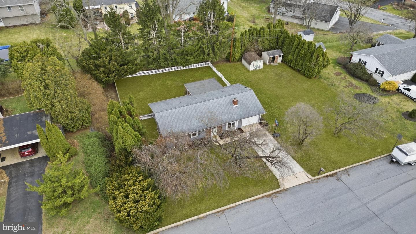 727 Highland Avenue photo 29