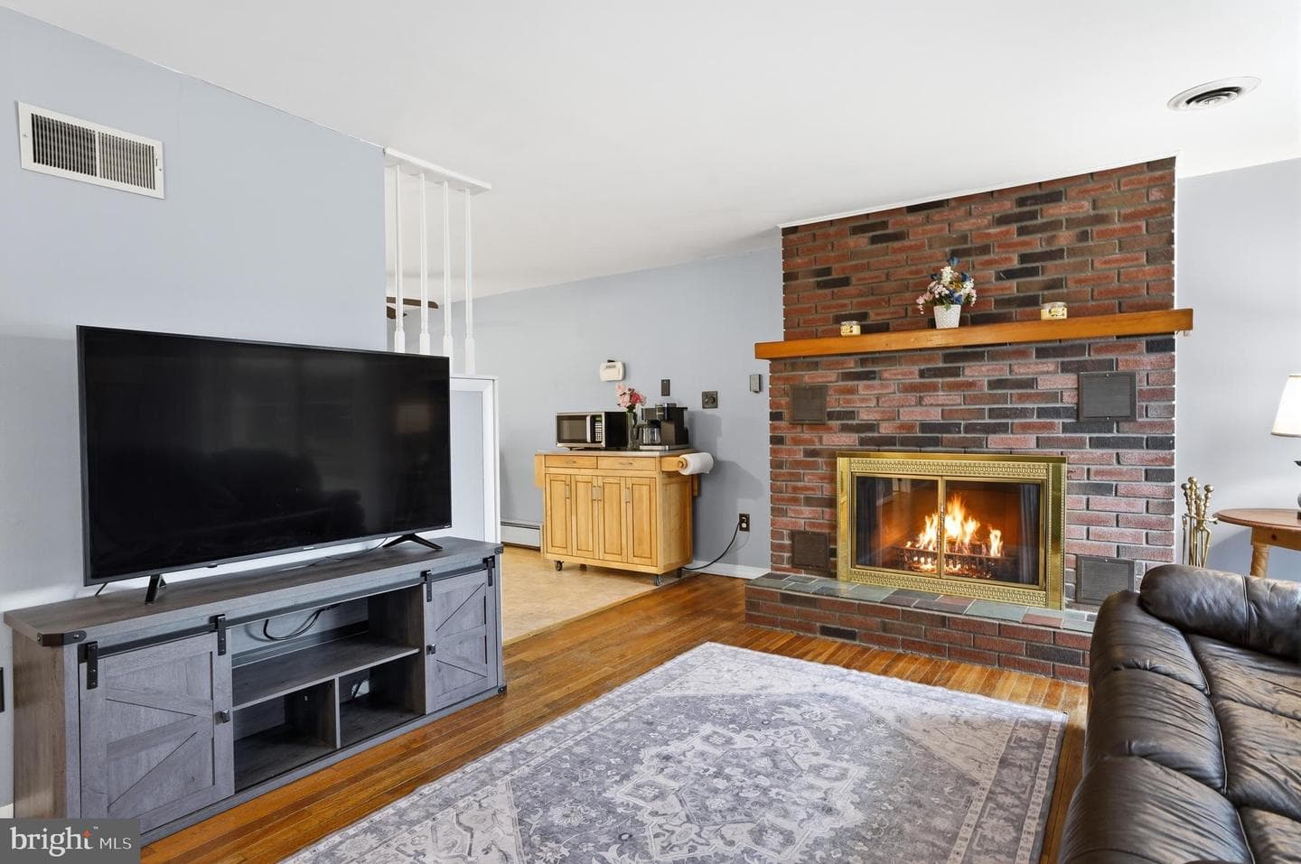 727 Highland Avenue photo 3