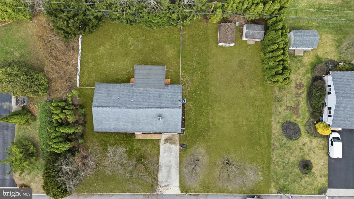 727 Highland Avenue photo 32