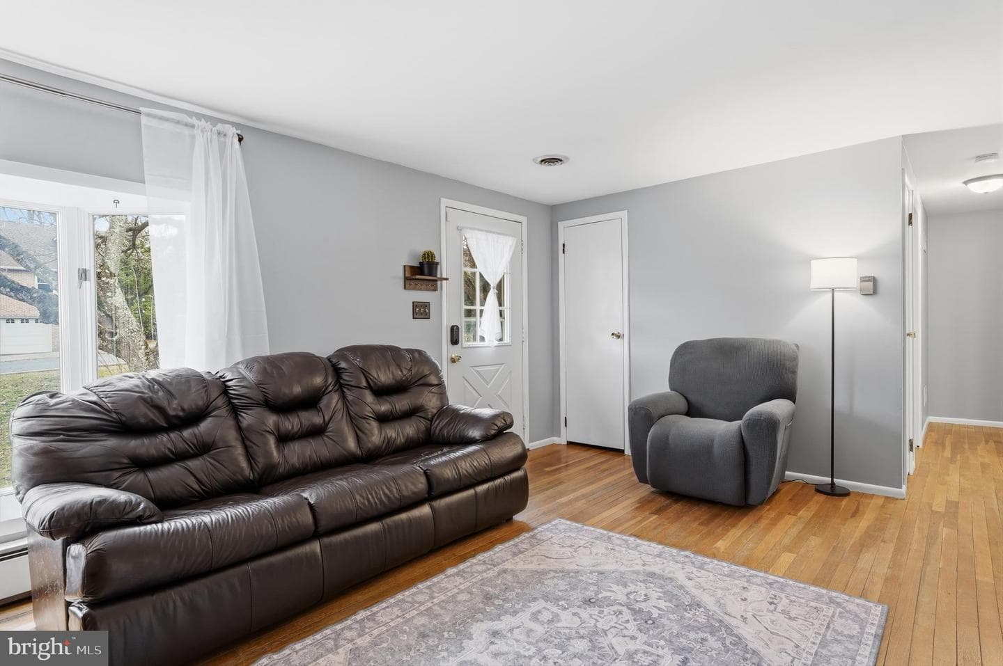 727 Highland Avenue photo 5