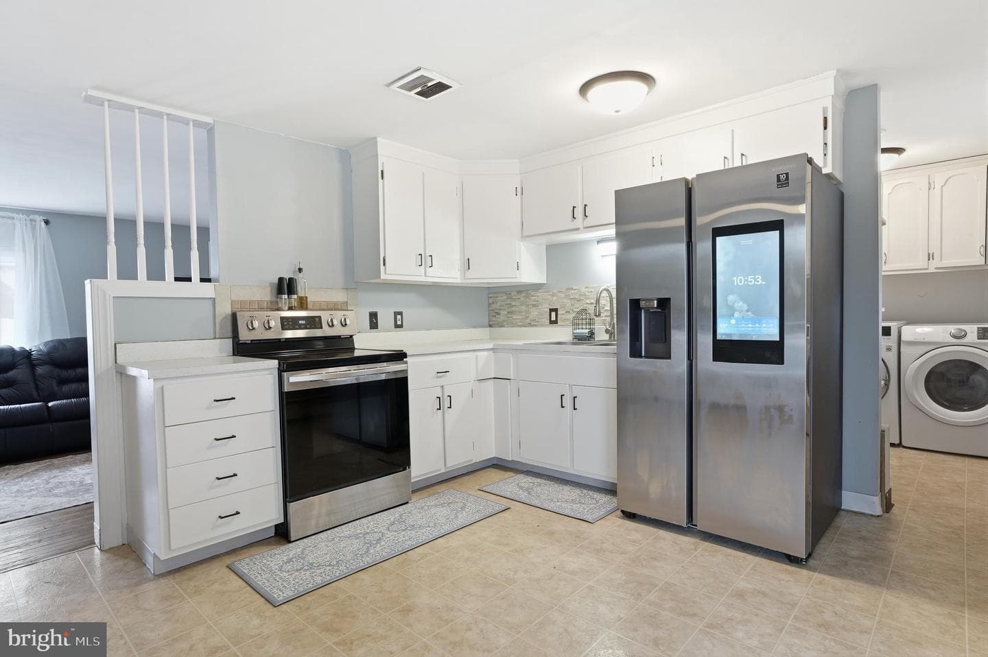 727 Highland Avenue photo 9