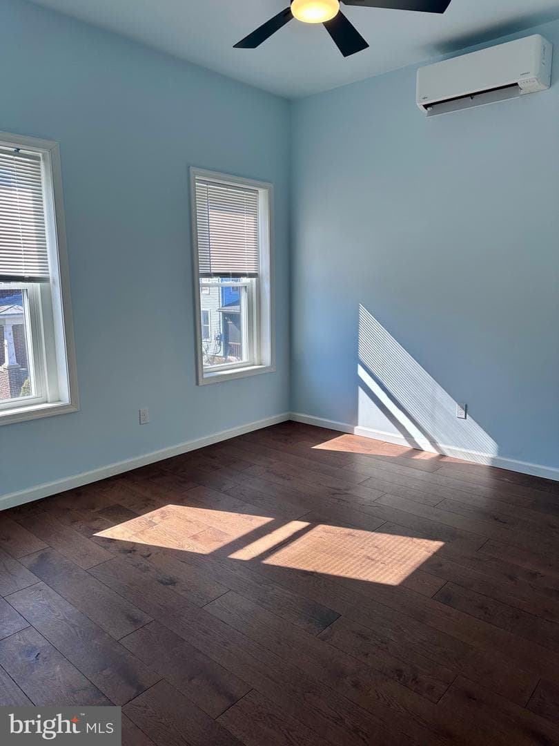 144 Noble Street photo 12