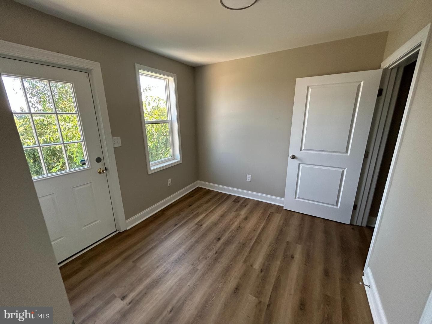 626 N Reading Avenue photo 6