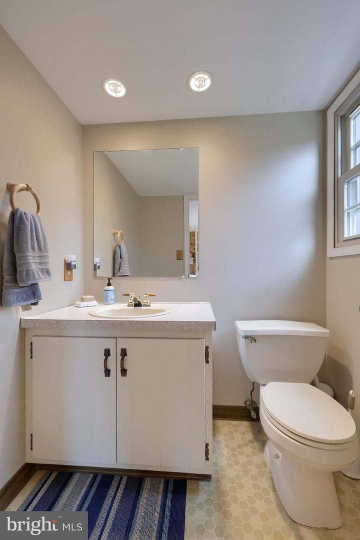 34 Eagle Lane photo 12