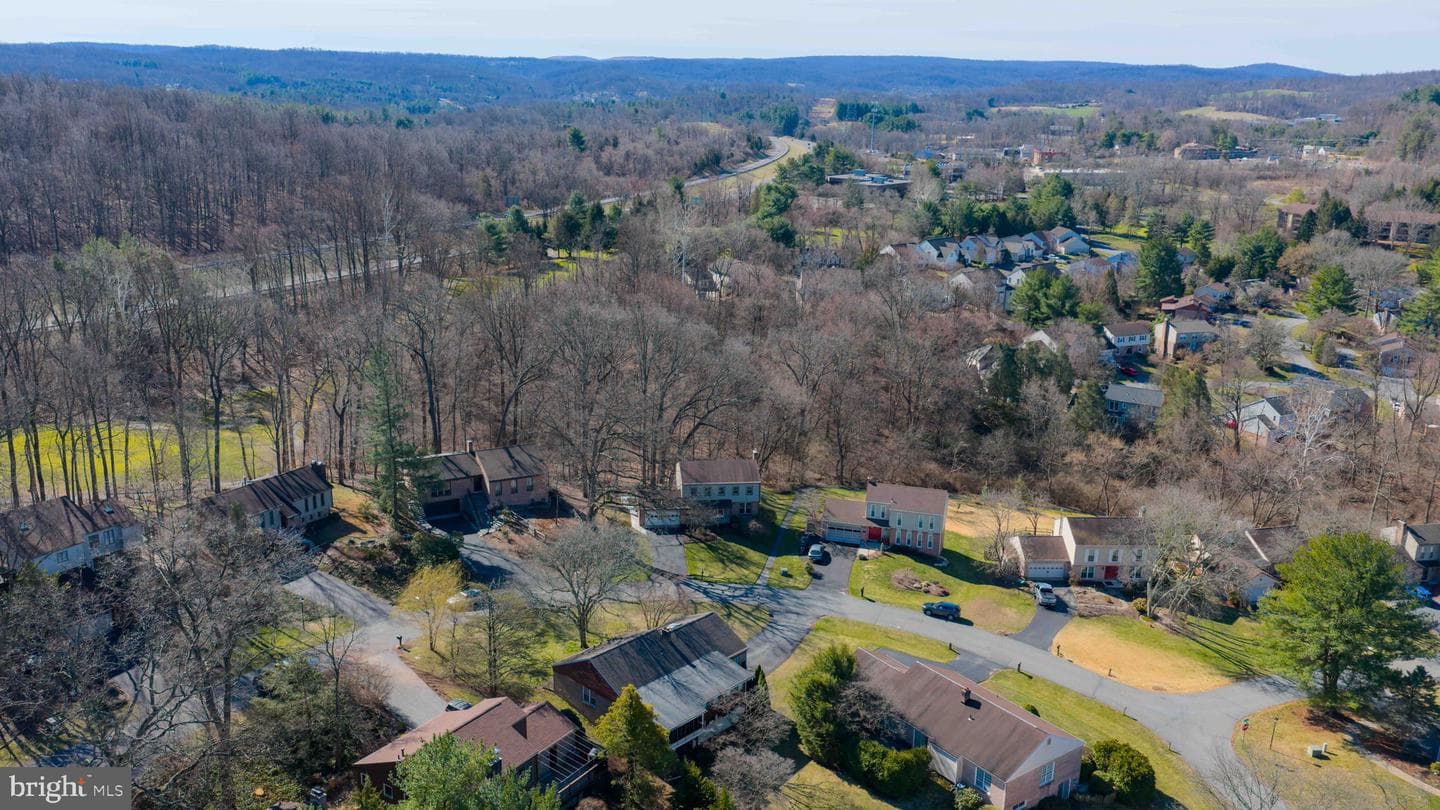 34 Eagle Lane photo 59