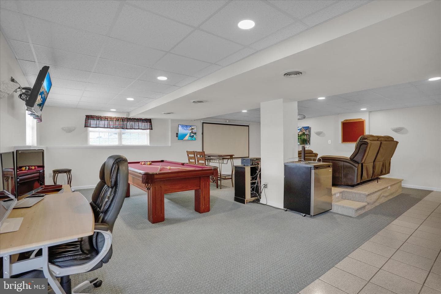 2403 John Henry Drive photo 36