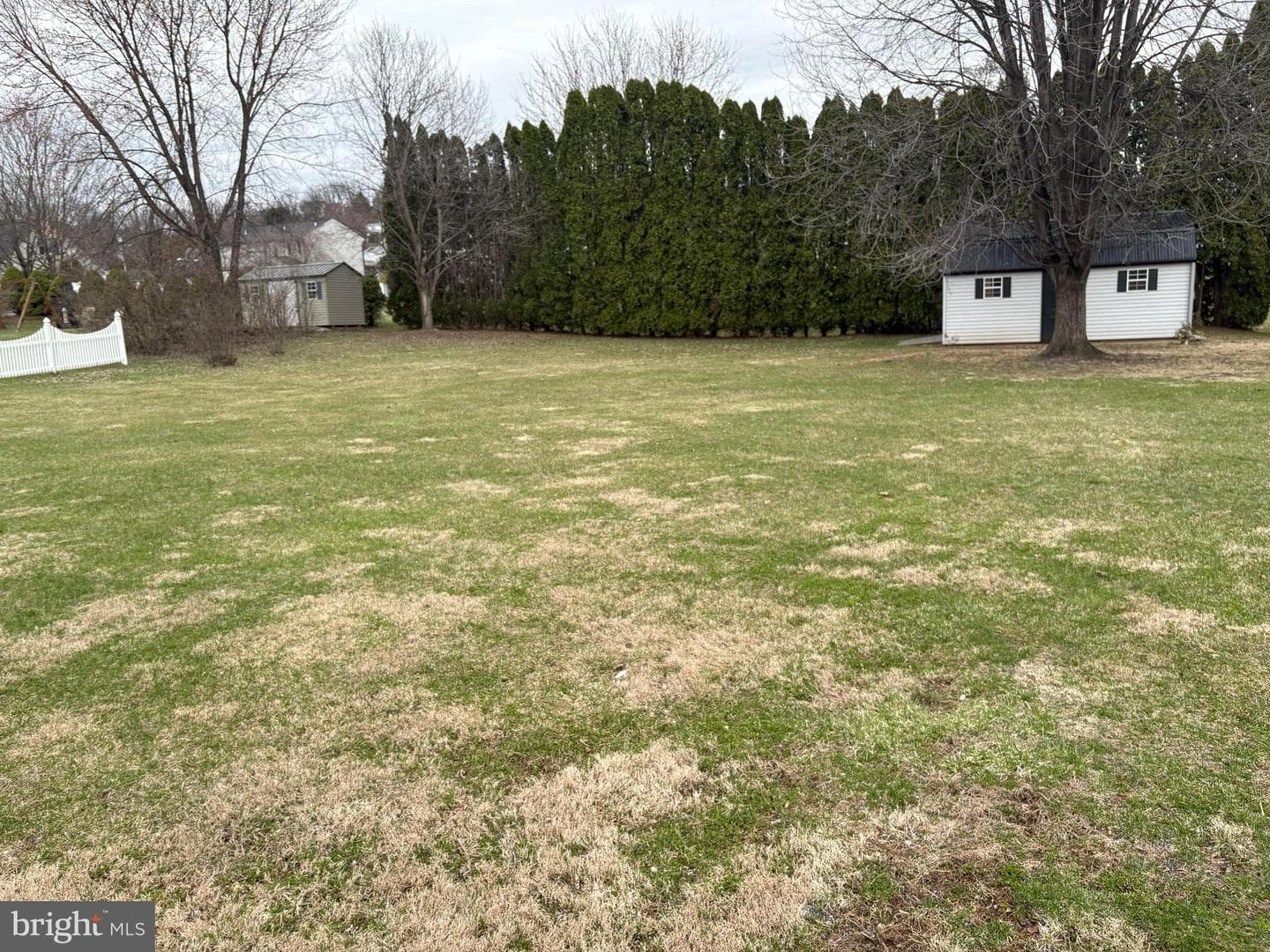 255 Degler Avenue photo 2