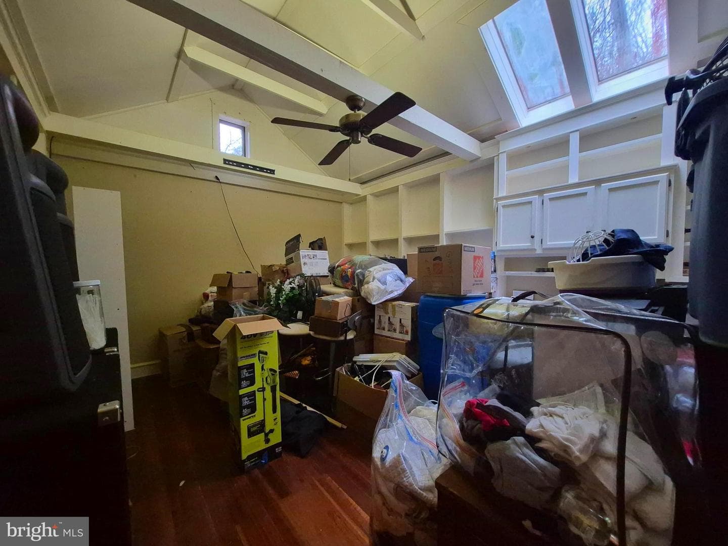 2446 Grandview Avenue photo 8