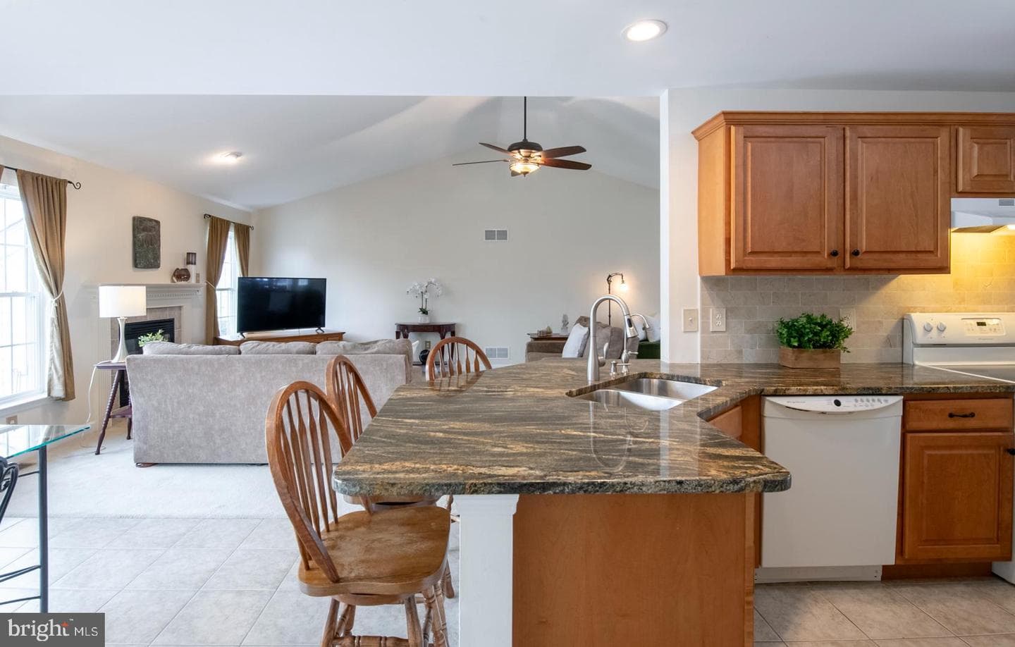 382 Tilden Road photo 14