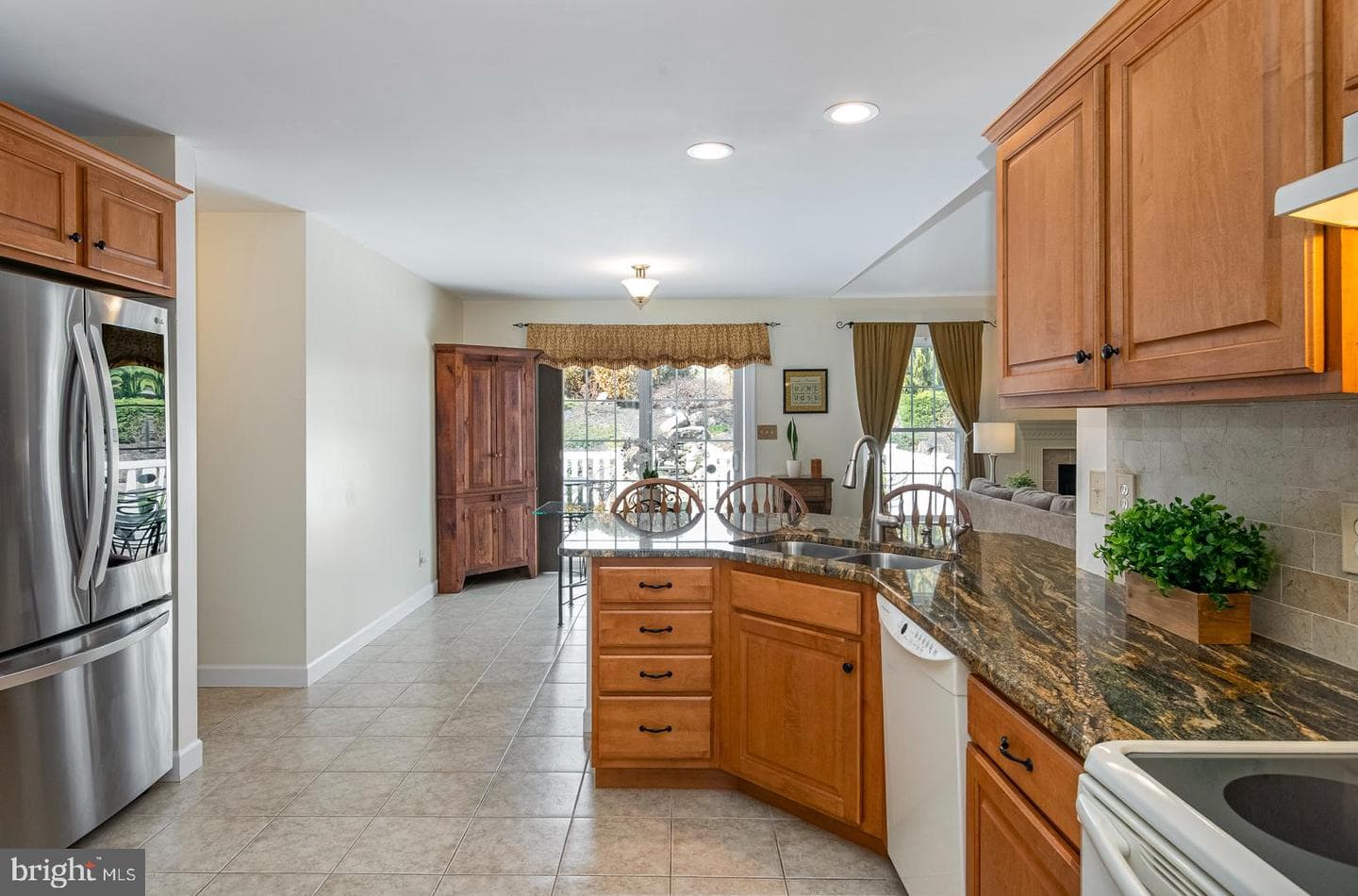 382 Tilden Road photo 16