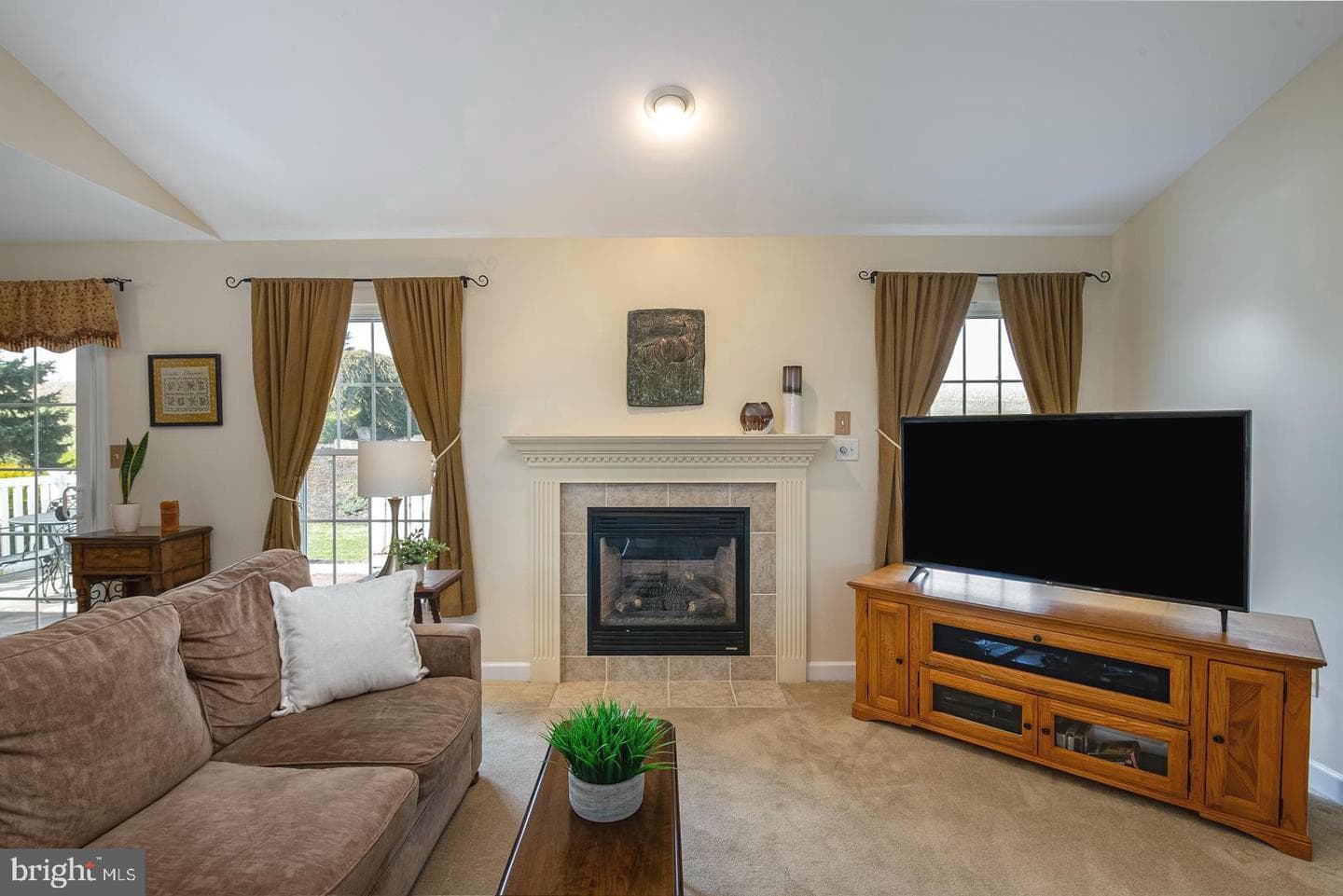 382 Tilden Road photo 9