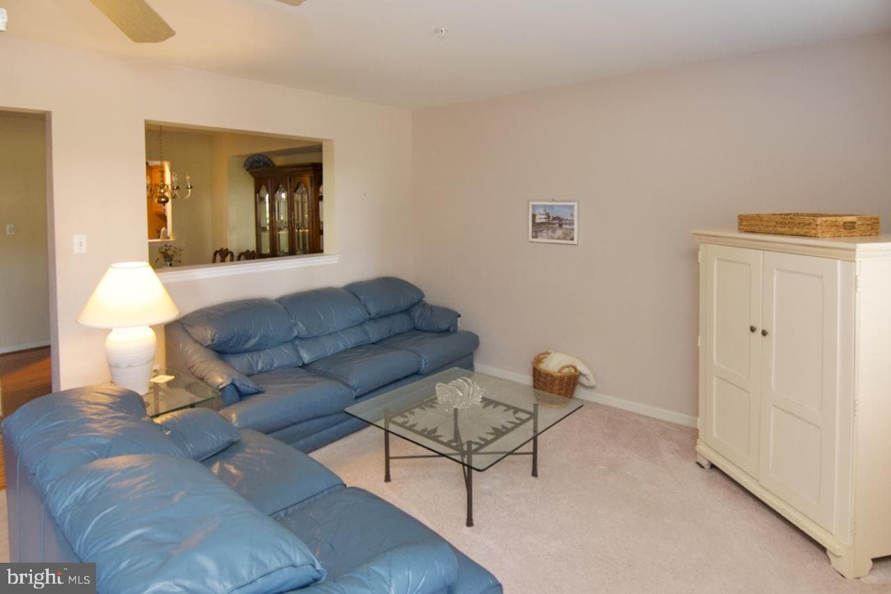 200 Walton Court photo 12