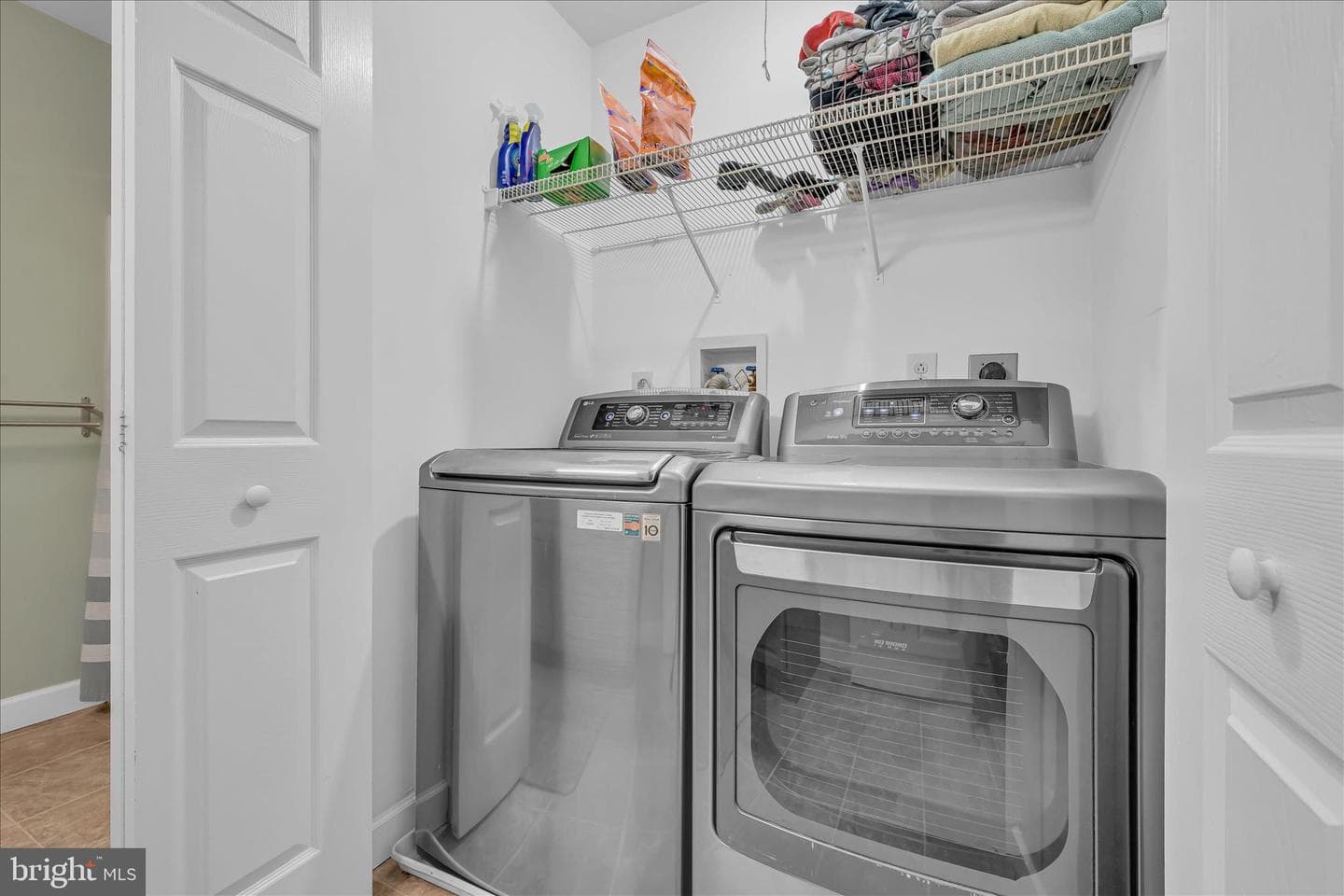 247 Bainbridge Circle photo 18