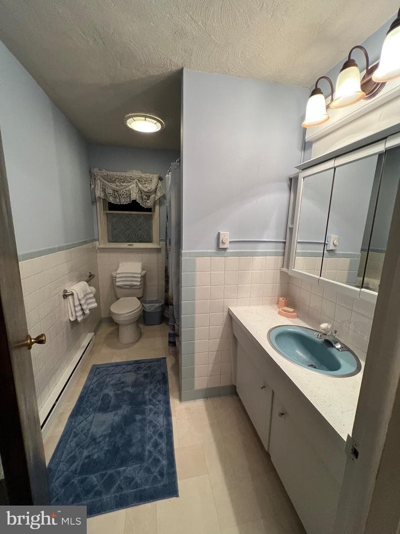 2 Locust Lane photo 27