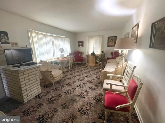 2146 Fairview Avenue photo 4
