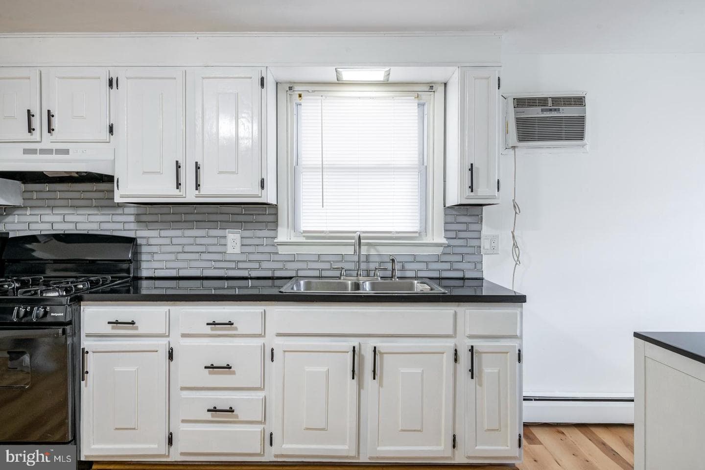 1321 Cotton Street photo 11