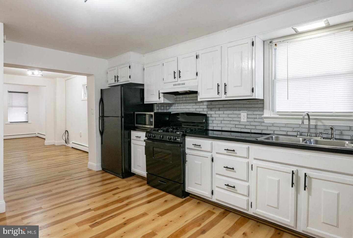 1321 Cotton Street photo 8