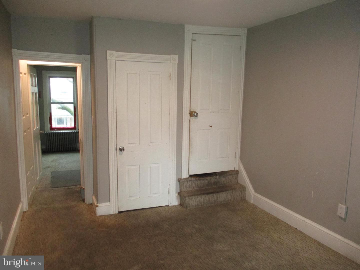 423 N 2nd Street photo 8