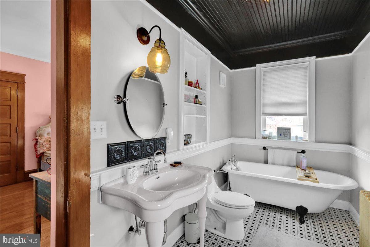 1245 Delaware Avenue photo 44