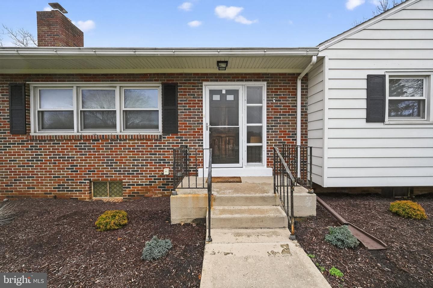 3401 Harrison Avenue photo 2