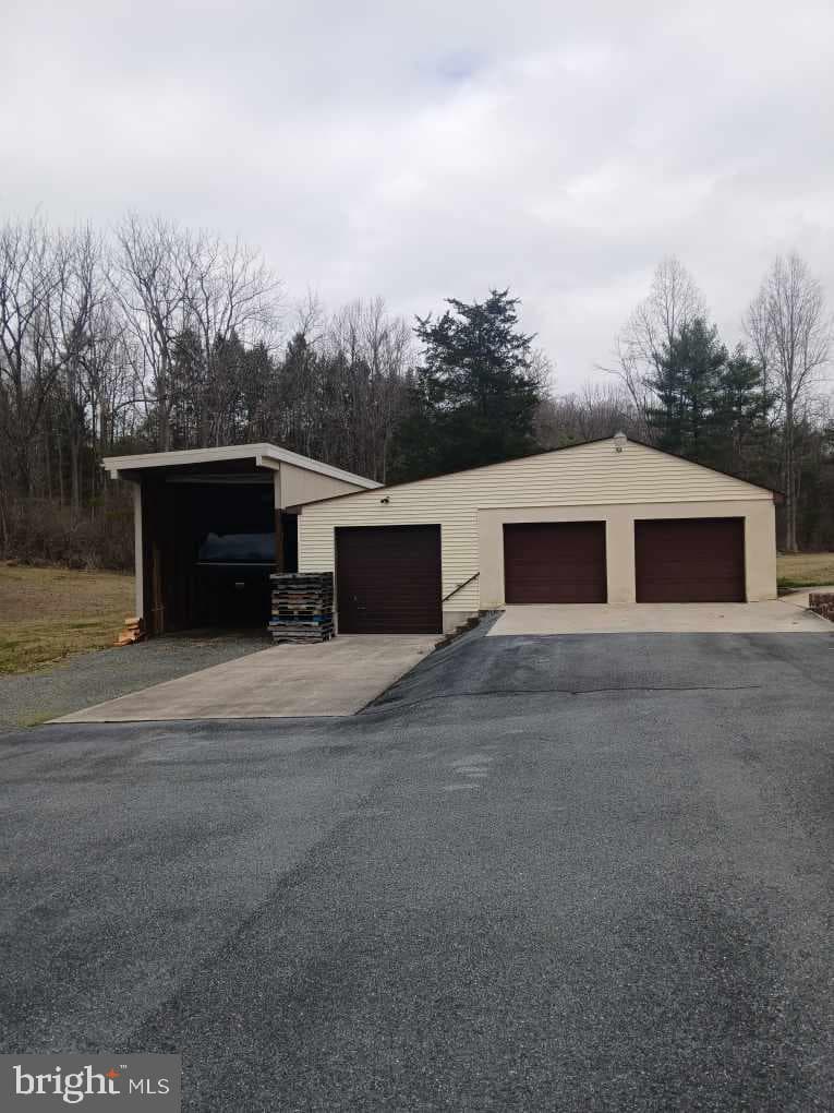 435 Westley Road photo 10