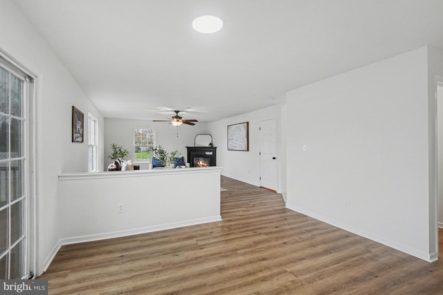 4983 Thornbury Cr photo 6